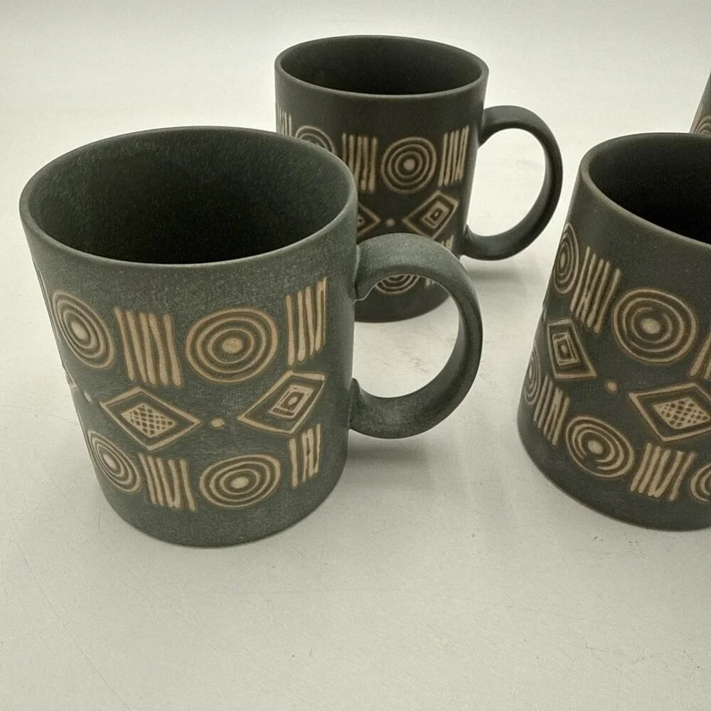 Pottery Barn Bongo Green Coffee Mug Cup Made In Japan Vintage Set 4